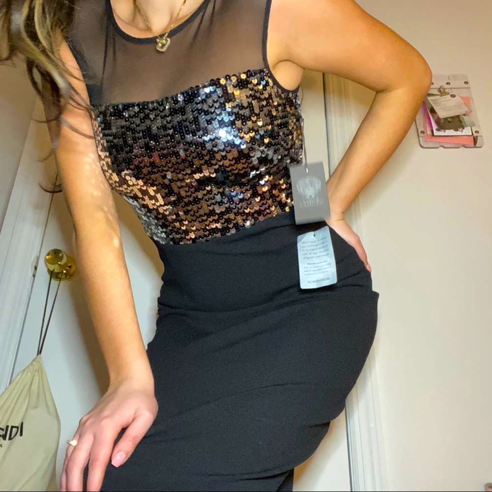 NWT! Vince Camuto dress